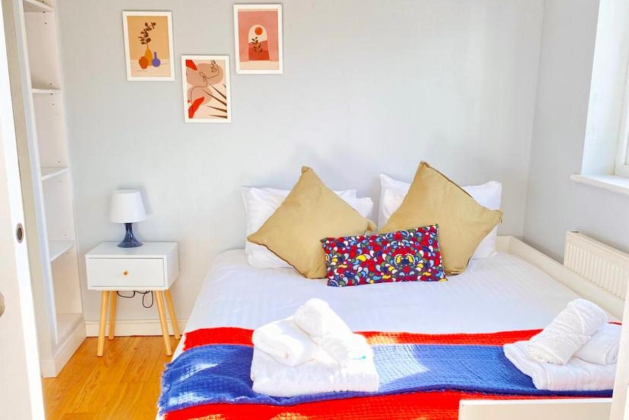 Apartamento Cosy Haven Wembley Exterior foto